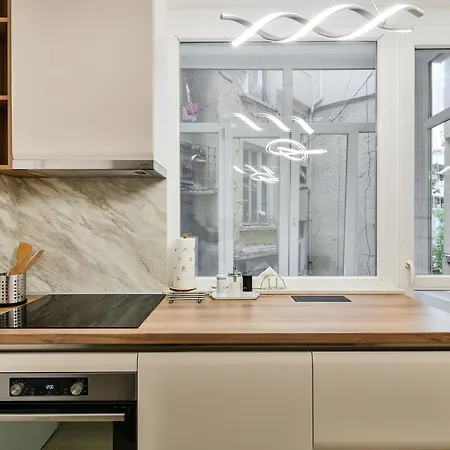 Center 2br Next To Sea Апартамент Варна