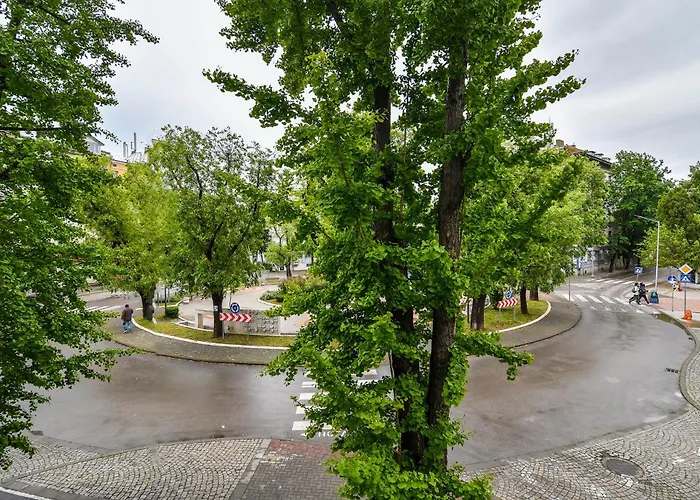 Center 2br Next To Sea Апартамент *