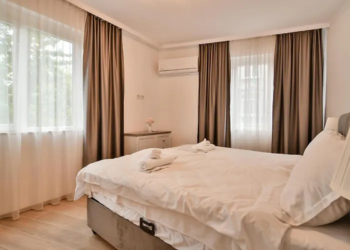 Center 2br Next To Sea Varna